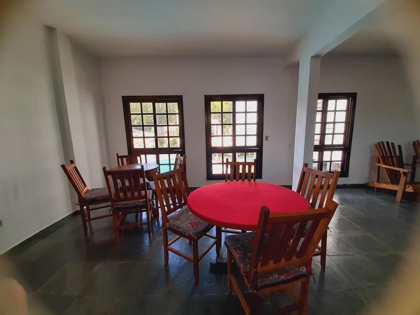Apartment Lindo No Centro Com Varanda