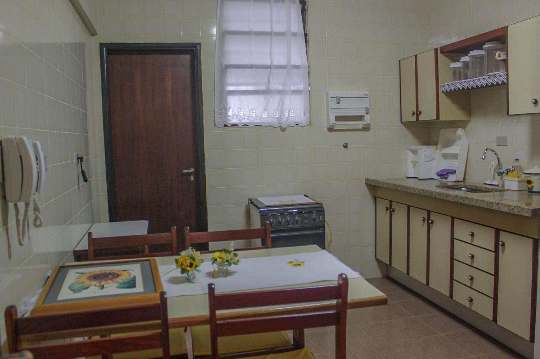 Apartment Lindo No Centro Com Varanda Serra Negra (Sao Paulo)
